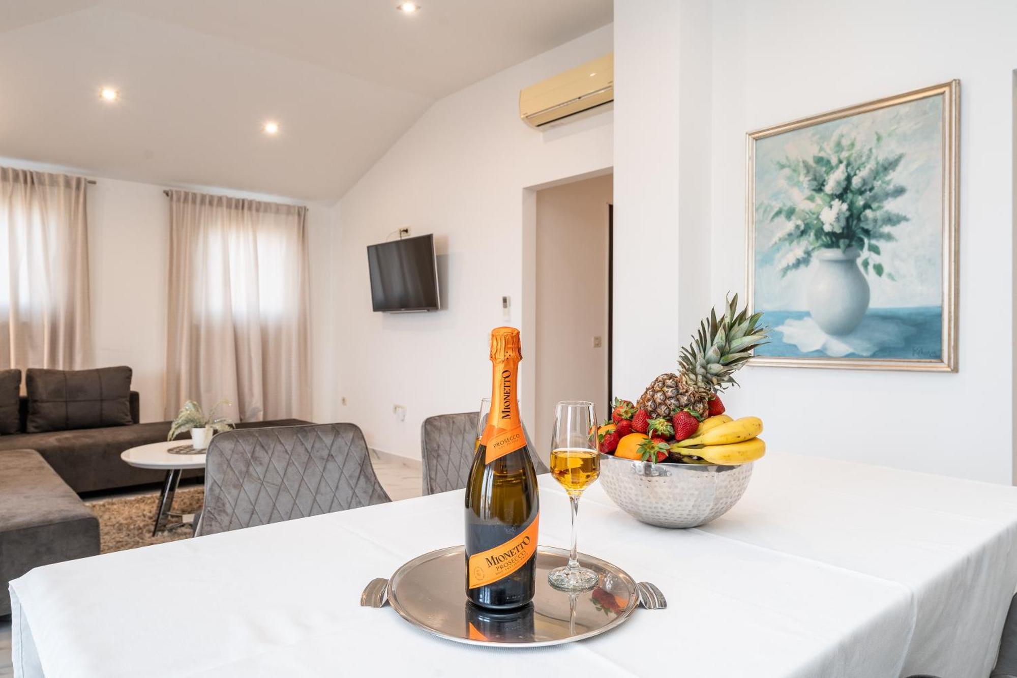 Apartments Very Good Life Preko Εξωτερικό φωτογραφία