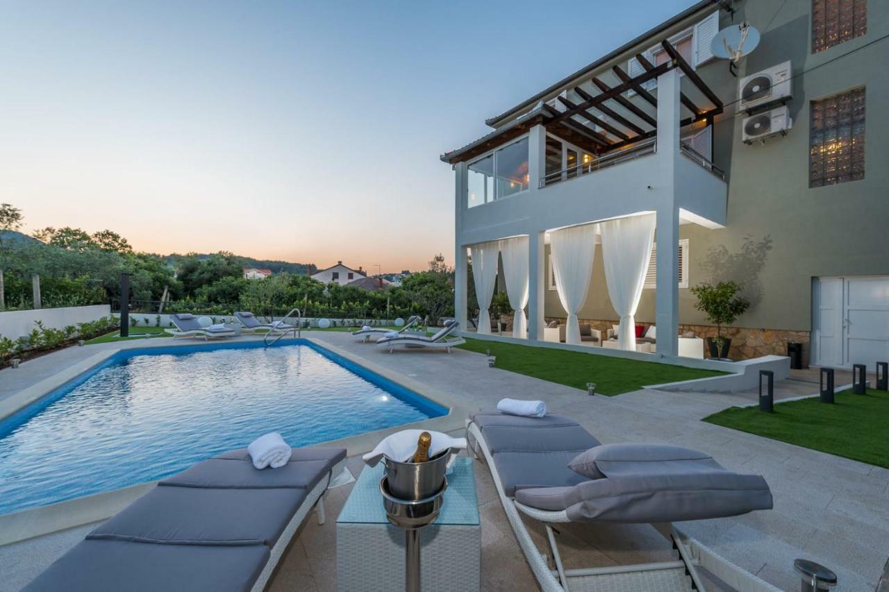 Apartments Very Good Life Preko Εξωτερικό φωτογραφία